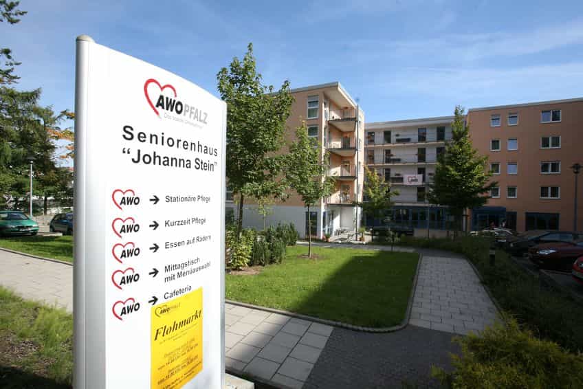 Pflegefachkraft (m/w/d) - Wir arbeiten Hand in Hand! - AWO Seniorenhaus "Johanna Stein" - Pflegia