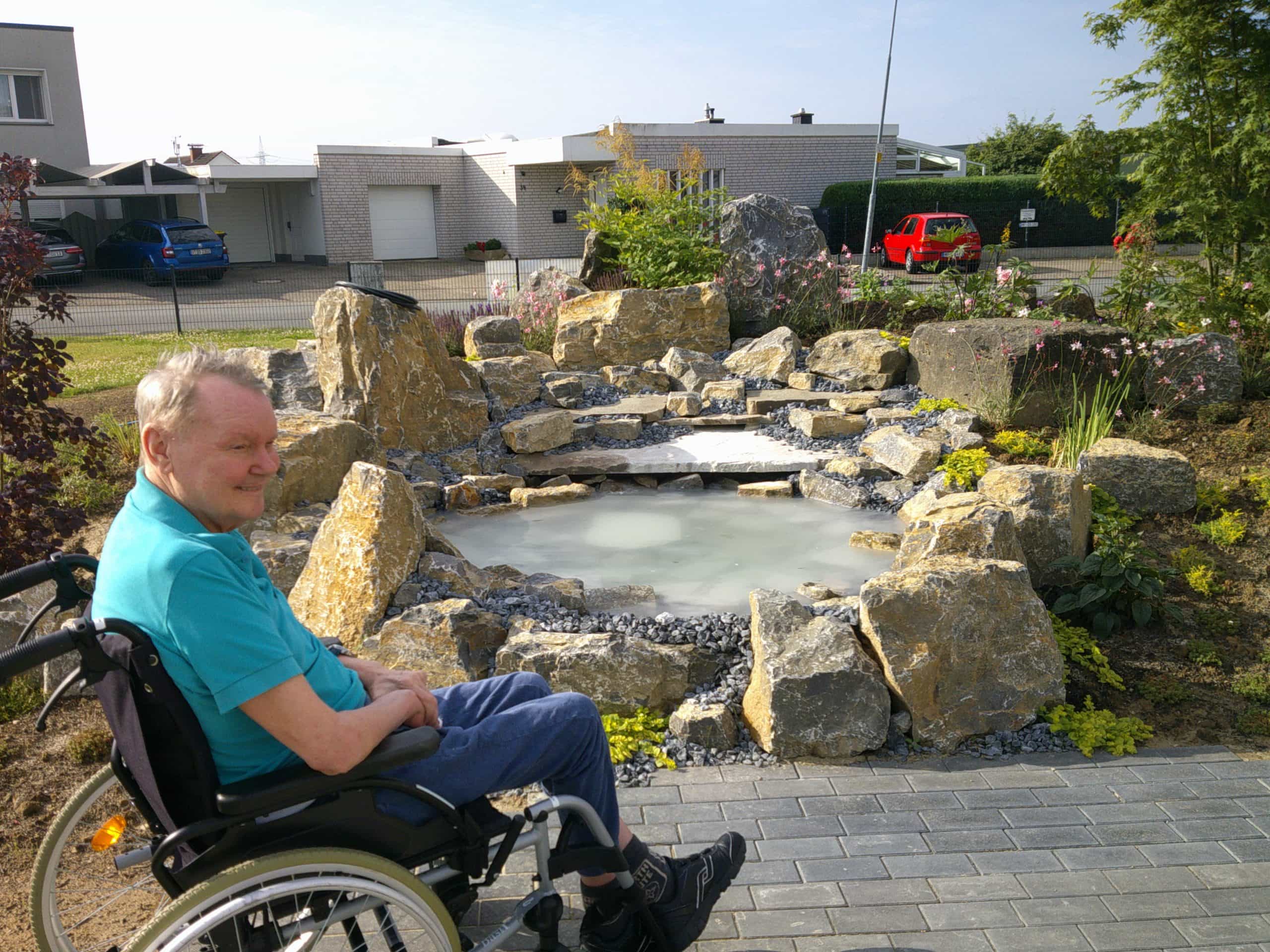 Pflegefachkraft (m/w/d) - Unterstütze unser bunt gemischtes Team!  Hiddenhausen - Emeis - Seniorenresidenz Hiddenhausen (Residenz-Gruppe) - Pflegia