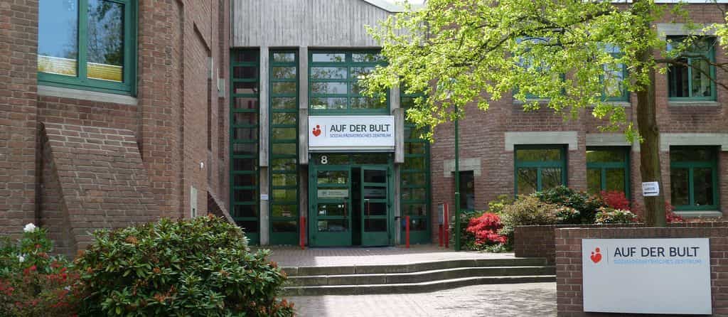 Gesundheits- und Kinderkrankenpfleger:in (m/w/d) - Werden Sie Teil eines dynamischen Teams! Hannover - Kinder- und Jugendkrankenhaus Auf Der Bult - Pflegia