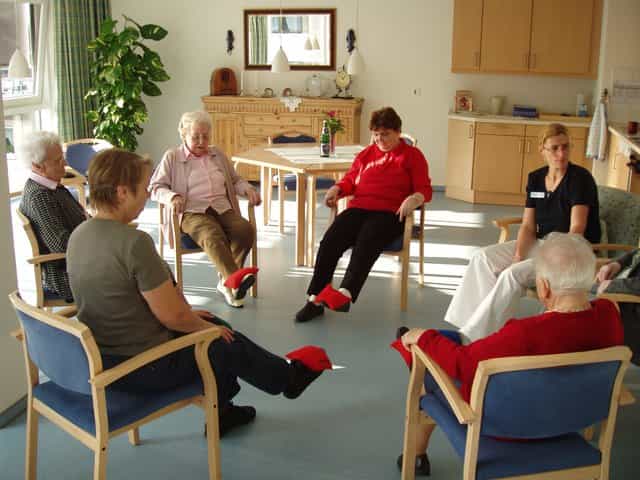 Pflegefachkraft (m/w/d) - Wir kommen Dir mit Wertschätzung entgegen! Grefrath - Evangelisches Altenzentrum Oedt - Pflegia