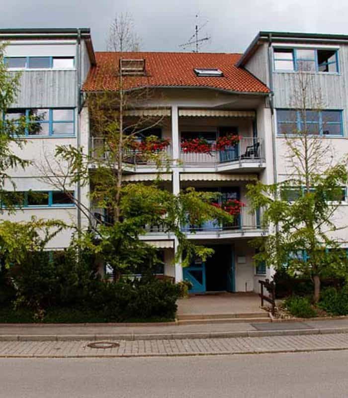 Pflegefachfrau/Pflegefachmann im ambulanten Pflegedienst (m/w/d)  - Teamplayer:in mit Herz gesucht! Engstingen - Servicehaus Sonnenhalde Pflegeheim Engstingen - Pflegia