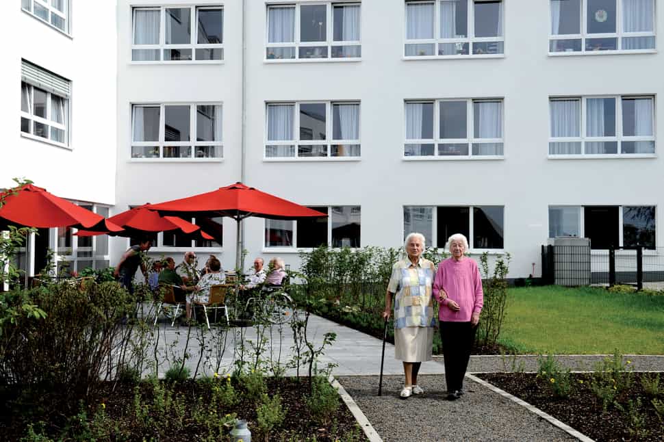 Wohnbereichsleitung (m/w/d) - Wir bieten Dir alle Möglichkeiten! Bergisch Gladbach - Alloheim Seniorenzentrum AGO Herkenrath - Pflegia