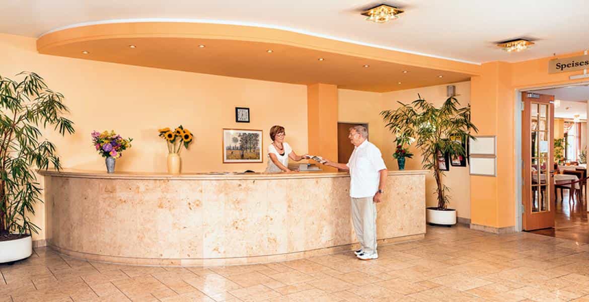 Pflegefachkraft (m/w/d) - Werde Teil einer großen Familie!  Chemnitz - Pro Seniore Seniorenresidenz Chemnitz - Pflegia