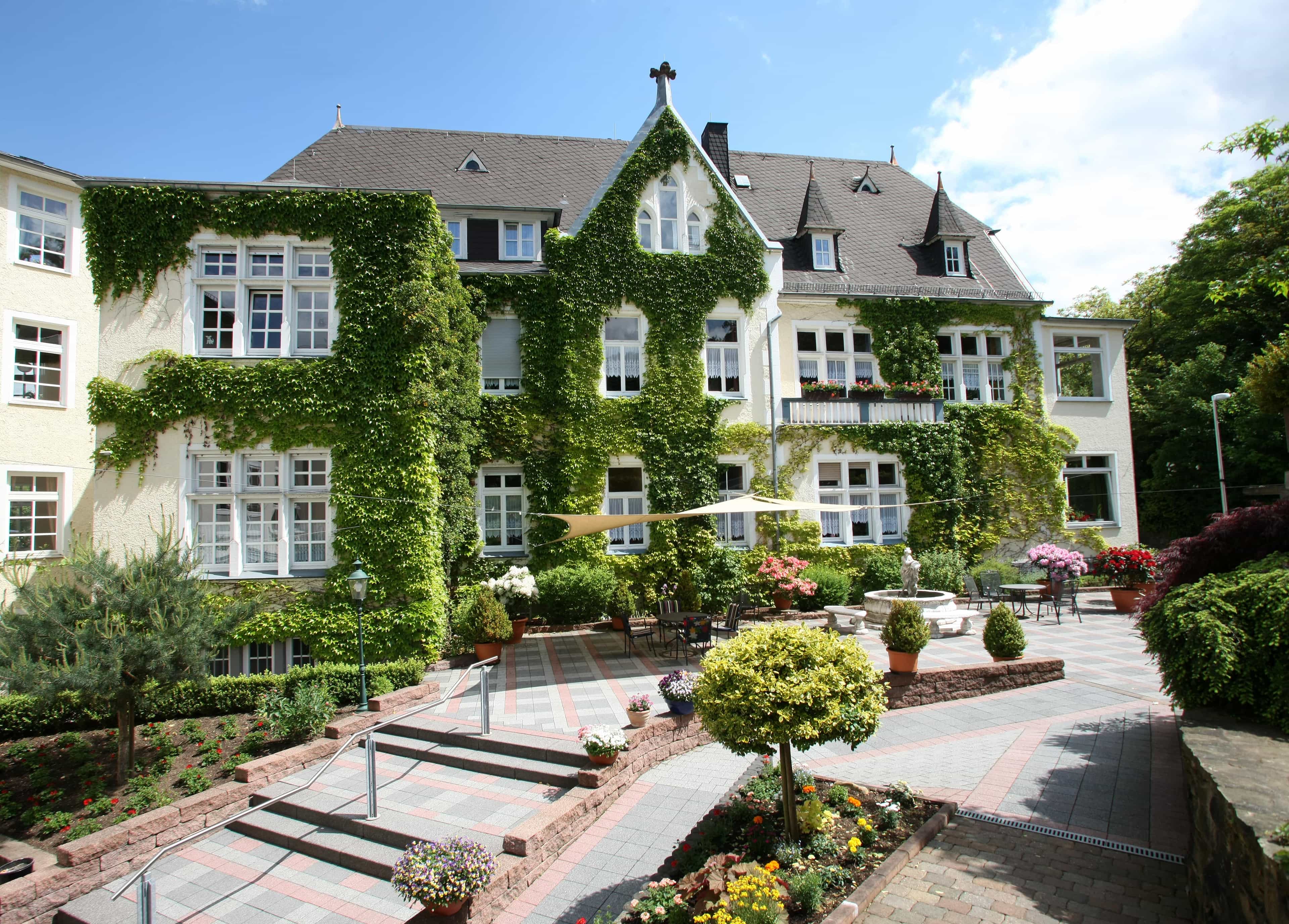 Pflegefachkraft (m/w/d) - Werde Teil unseres Teams! Stromberg - Domus Cura Haus Obentraut Alten- und Pflegeheim - Pflegia