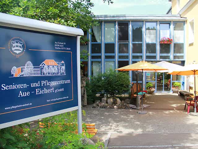 Pflegefachkraft (m/w/d) - Unser Team freut sich auf Dich!  Aue-Bad Schlema - Senioren- und Pflegezentrum Aue - Eichert - Pflegia
