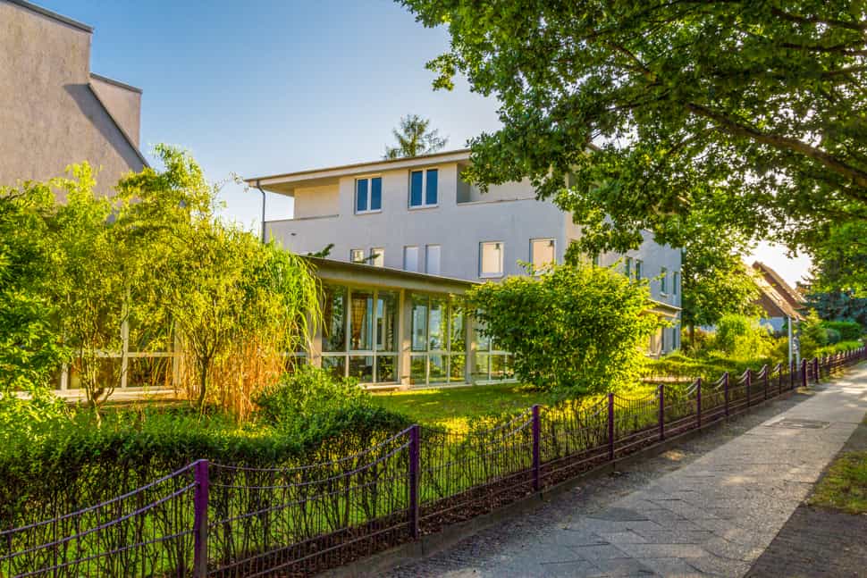 Wohnbereichsleitung (m/w/d) - Wir bieten Dir alle Möglichkeiten! Berlin - Alloheim Senioren-Residenz Lichterfelde - Pflegia