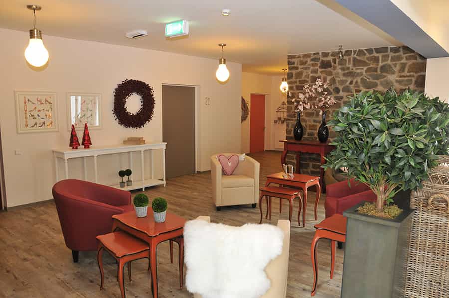 Pflegefachkraft (m/w/d) - Werde Teil unseres Teams! Beyernaumburg - Villa Terra - Pflegia