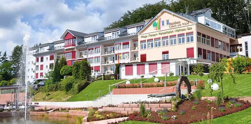 Pflegefachkräfte in Voll- oder Teilzeit (w/m/d) - Hier sind Sie richtig! Grasellenbach -  Residenz Leben am Wald GmbH - Pflegia