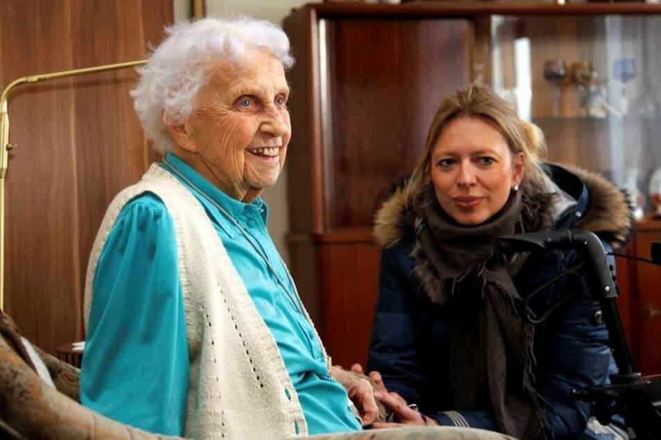 Pflegefachkraft (m/w/d) in Voll- und Teilzeit - Komm' zu uns in Team! Löbau - Pflege mit Herz Ivette Riegel - Pflegia