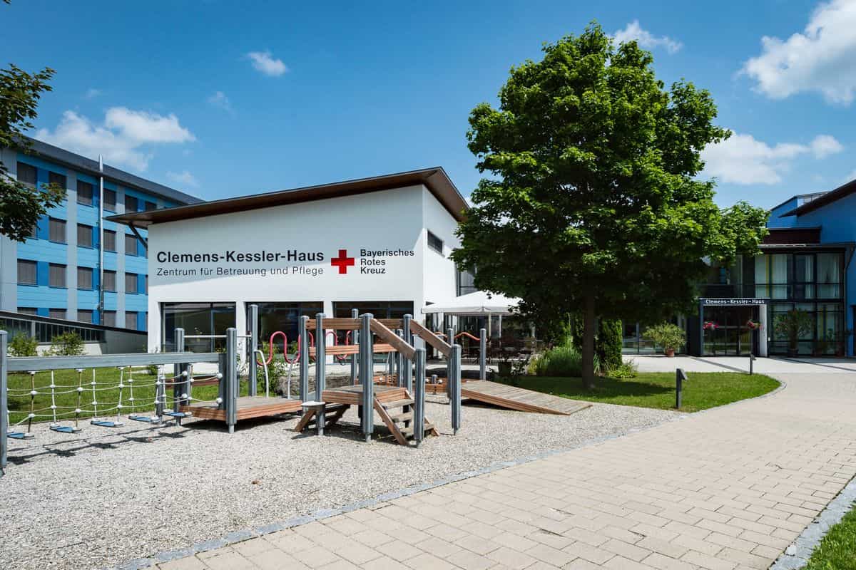 Pflegefachkraft (m/w/d) - Hier können Sie durchstarten!  Marktoberdorf - BRK Clemens-Kessler-Haus Zentrum für Betreuung und Pflege in Marktoberdorf - Pflegia