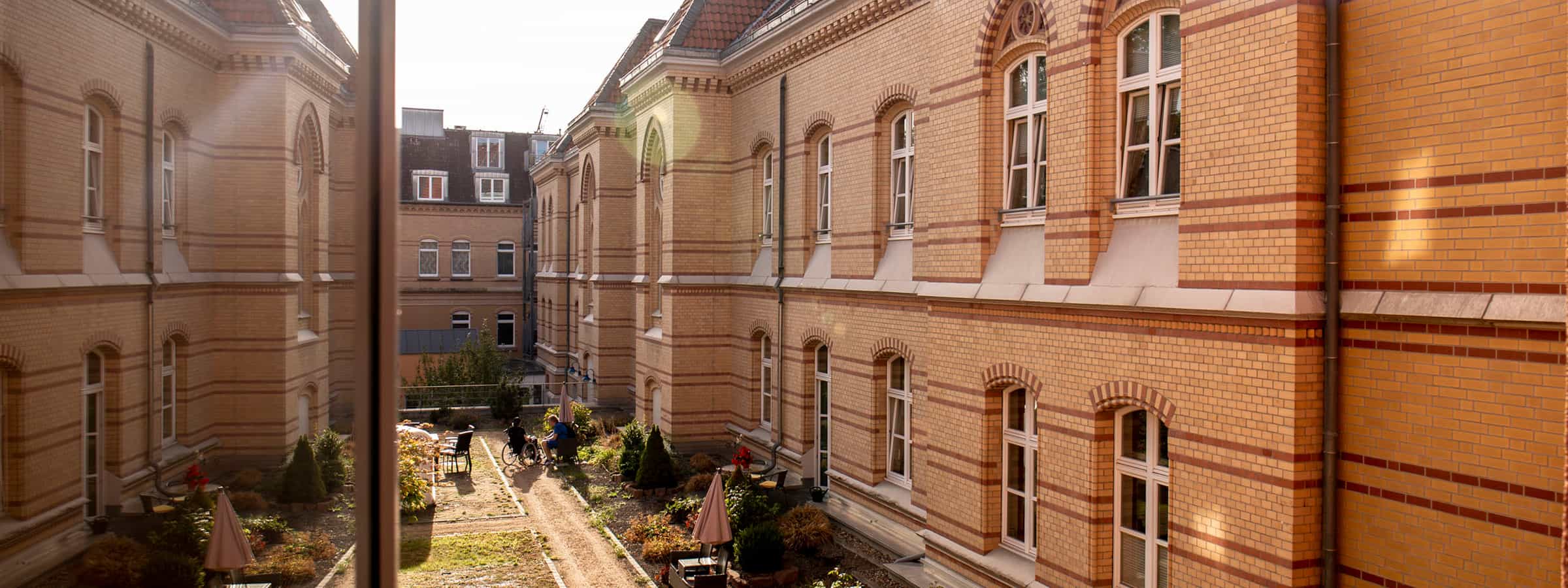 Pflegefachassistenz (m/w/d) mit ein- bis zweijähriger Ausbildung - Dein Job, Dein Leben! Braunschweig - mediterra - Seniorenzentrum Am Wasserturm - Pflegia