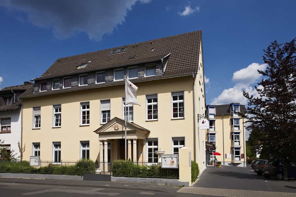 Pflegefachkraft (w/m/d) - Hier bist Du richtig! - Procuritas Seniorenheim „Haus Franziskus“ - Pflegia