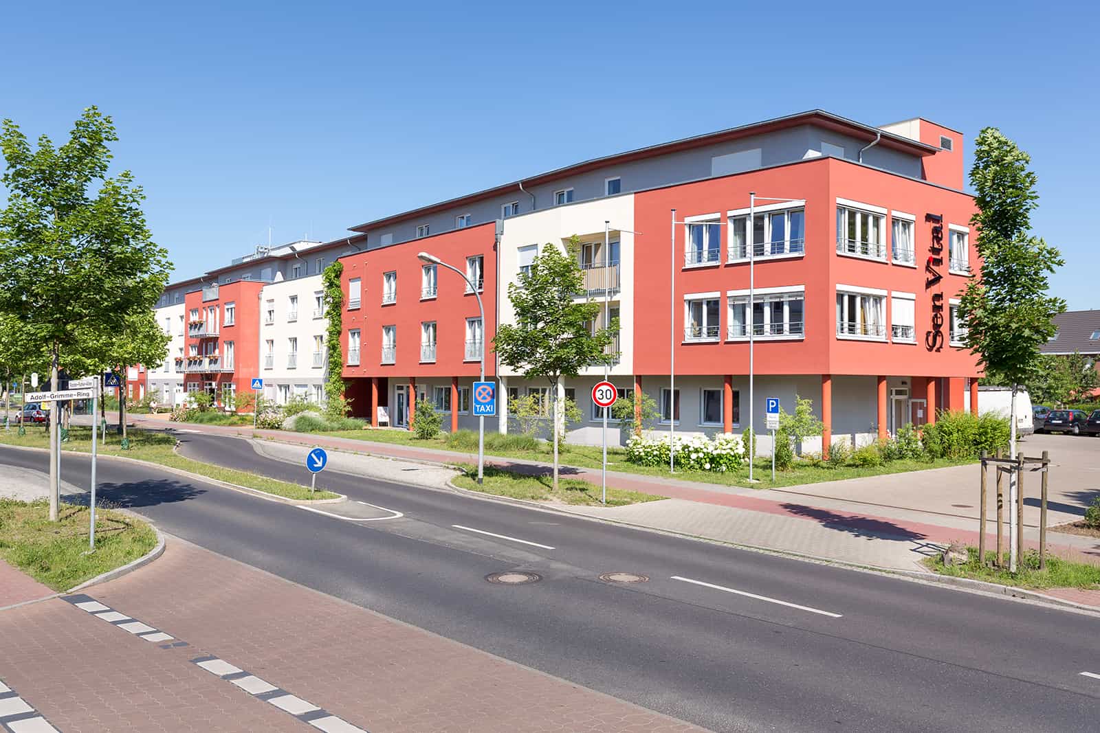 Stellvertretende  Wohnbereichsleitung (m/w/d) - jetzt Teil des Teams werden! Kleinmachnow - SenVital Senioren- und Pflegezentrum Kleinmachnow am Rathausmarkt - Pflegia