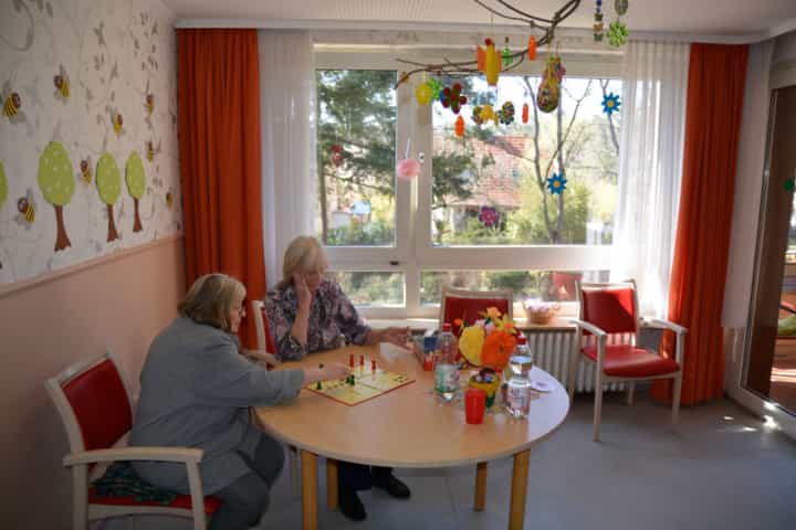 Pflegefachkraft (m/w/d) - Hier kannst Du los (pf)legen! - Arche Noris Pflegezentrum Eberstadt - Pflegia