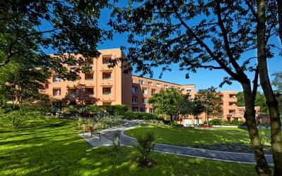 Pflegefachkraft (m/w/d) ohne Diensteinschränkungen im Tagdienst - Wir suchen Dich!  Essen - Seniorenzentrum Margarethenhöhe - Pflegia