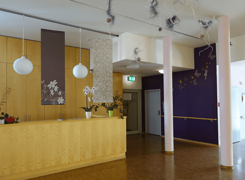 Pflegefachkraft (m/w/d) - Starten Sie mit uns in eine gemeinsame Zukunft!  Naumburg (Saale) - DRK Altenpflegeheim „Henry Dunant“ Naumburg - Pflegia