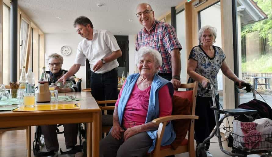 Pflegefachkraft (m/w/d) – Familiäres Miteinander & tolle Benefits inklusive! Horb am Neckar - Altenpflegeheim Ita von Toggenburg - Pflegia