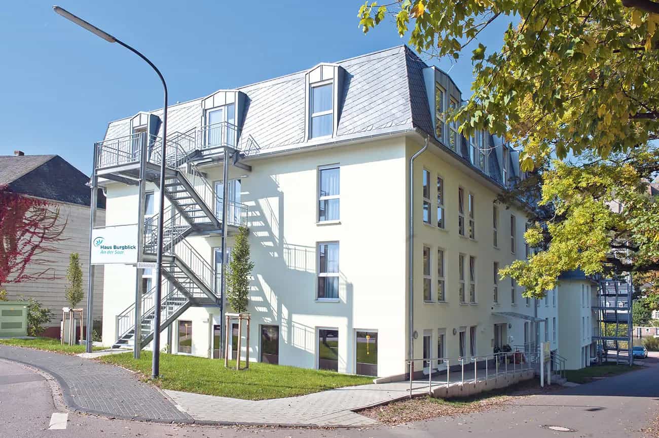 Pflegefachkraft (m/w/d) in Vollzeit- Hier kannst Du durchstarten! - Korian - Haus Burgblick an der Saar - Pflegia