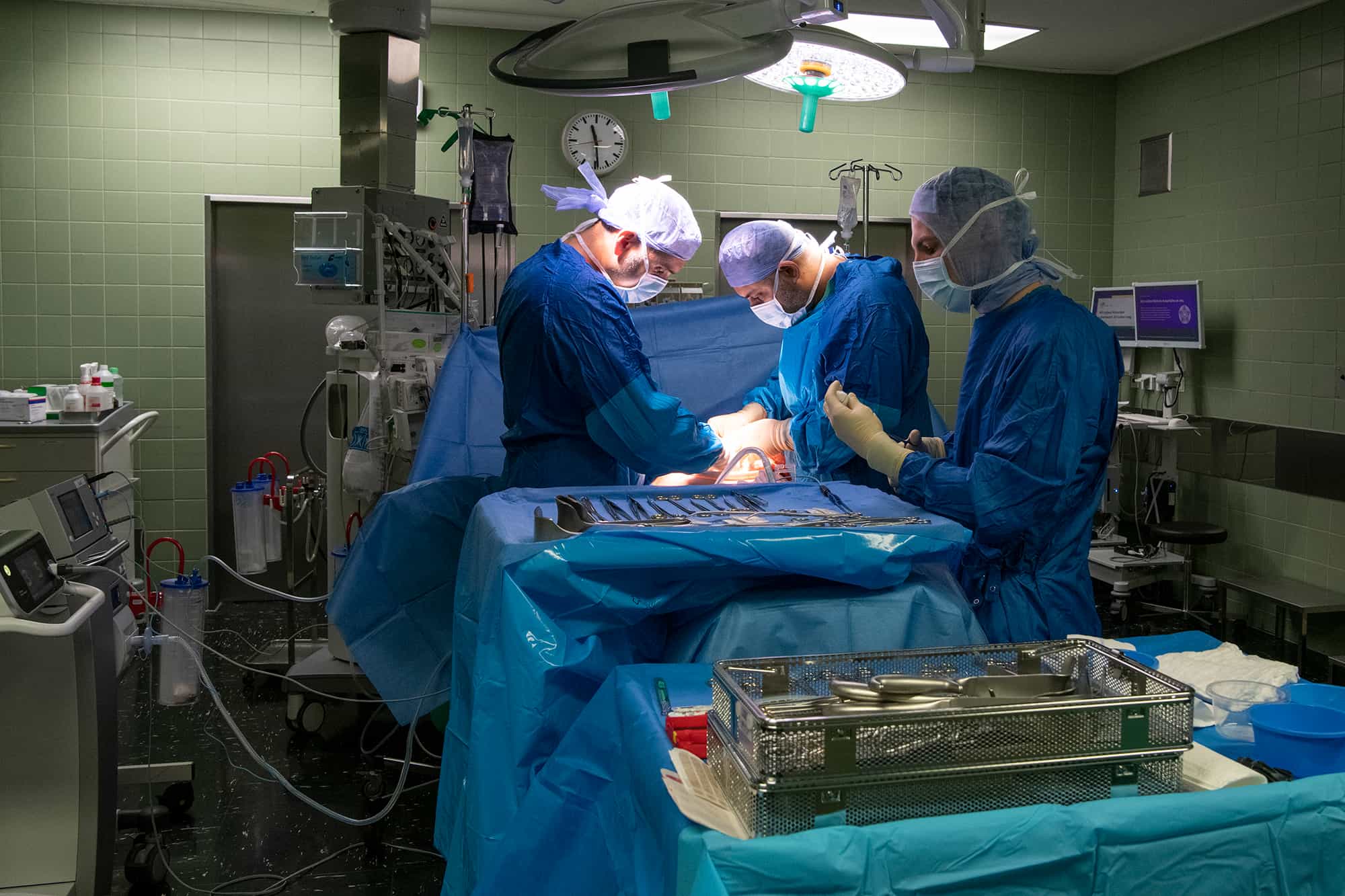 Fachgesundheits- und Krankenpfleger:in (m/w/d) für den Zentral-OP - Transparenz und Professionalität! Velbert - Helios Klinikum Niederberg - Pflegia