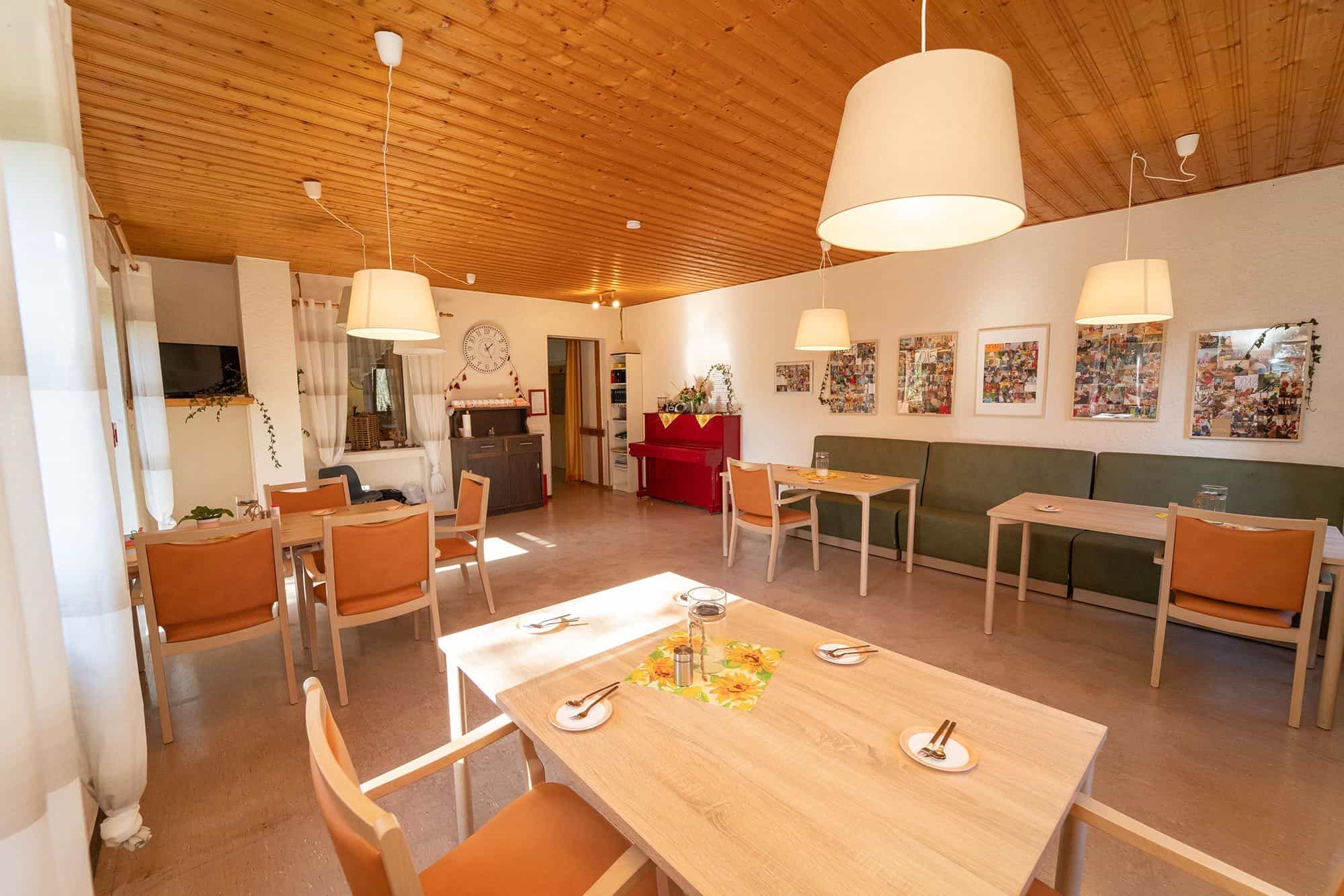 Pflegefachkraft (w/m/d) - Pflege mit Herz Bayreuth - Ruhesitz Stein GmbH - Pflegia