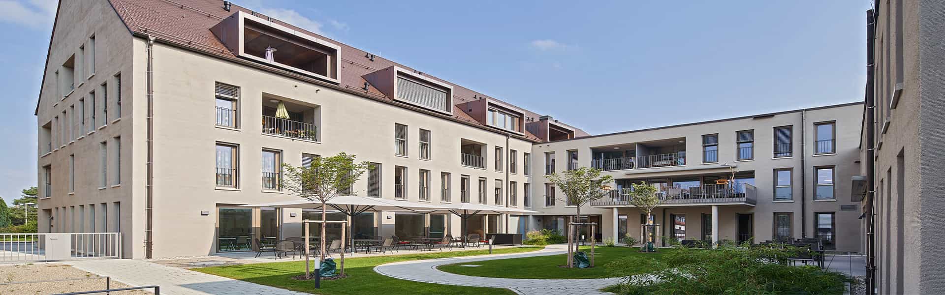 Pflegefachkraft (m/w/d) für den Tages- und Nachtdienst - Vielfalt, Fachlichkeit und Perspektiven!  Ulm - Stiftung Liebenau Olga und Josef Kögel Haus - Pflegia