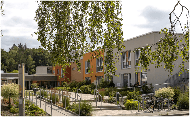 Pflegefachkraft - Dauernachtwache (m/w/d) – Pflege von besonderer Güte! - WH Care – Haus Residia - Pflegia