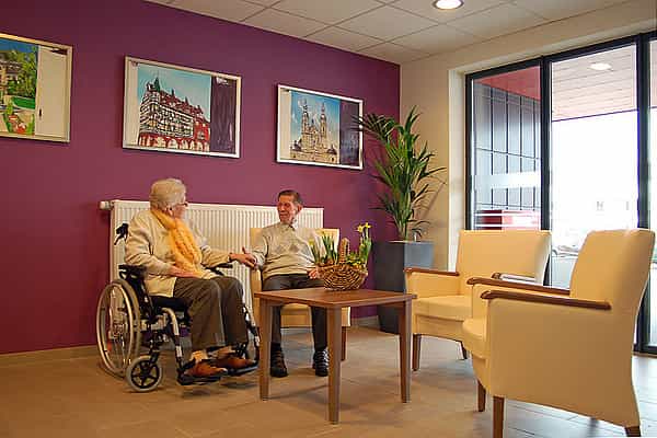 Pflegefachkraft (m/w/d) - Werde unser Held! Fulda - Vitanas Senioren Centrum Fulda Galerie - Pflegia