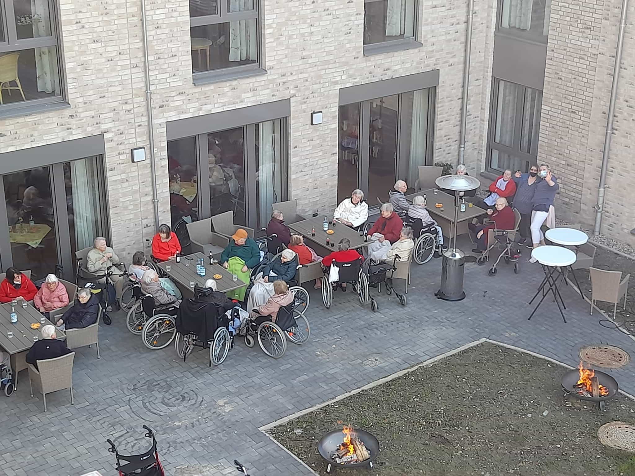 Pflegefachkraft (m/w/d) in Teilzeit oder auf Minijob-Basis - Werde Teil eines tollen Teams! Emden - Seniorenzentrum „Heimaadhaven“ Emden - Pflegia