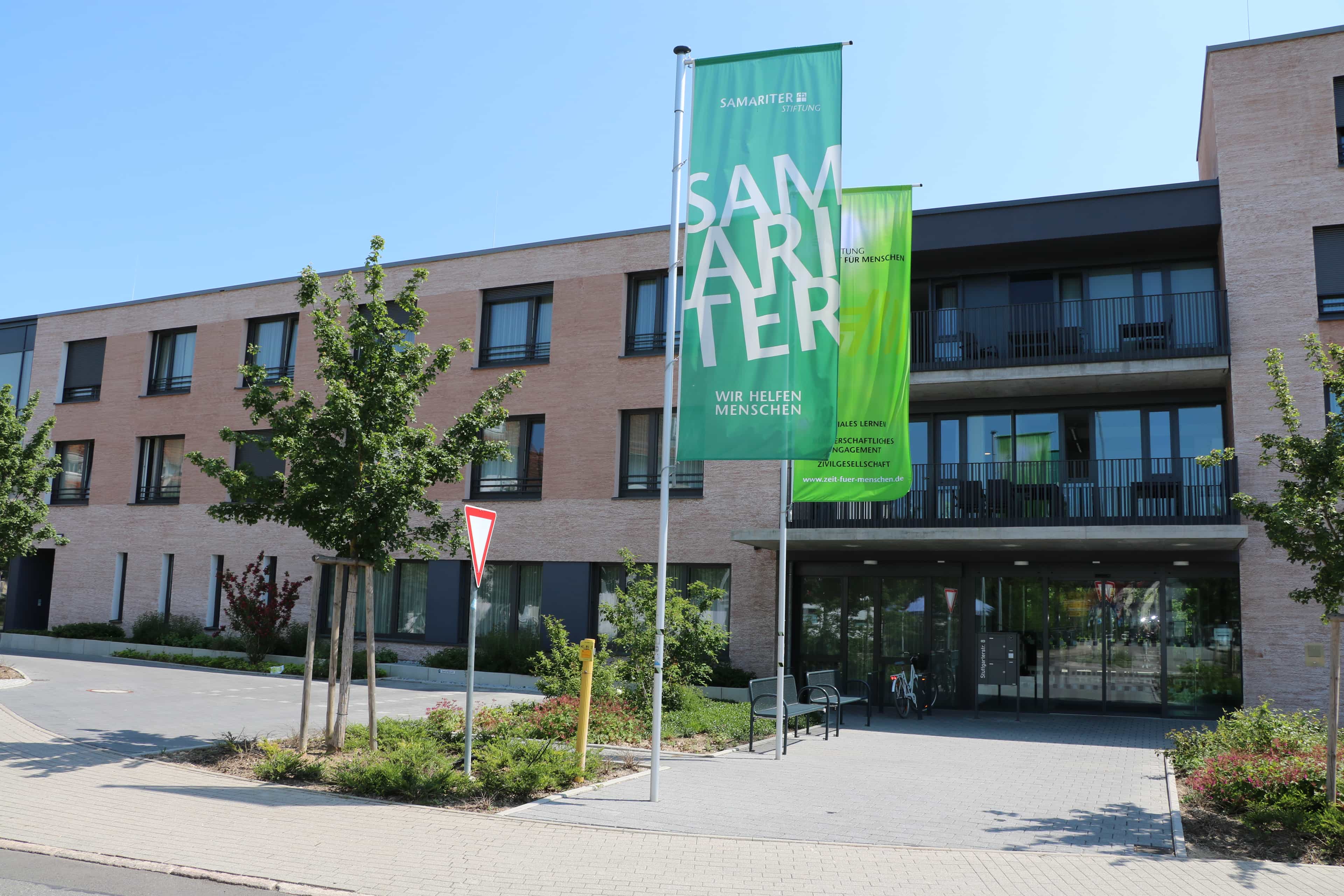 Pflegefachkraft (m/w/d) – Ihr Arbeitsplatz in einer familiären Arbeitsatmosphäre! - Samariterstift Riederich  - Pflegia