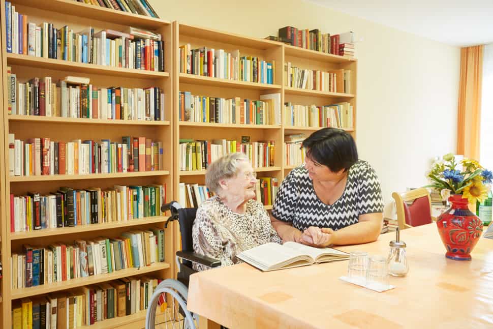 Pflegefachkraft (m/w/d) - Wir bieten Dir alle Möglichkeiten! Essenheim - Alloheim Senioren-Residenz "Domherrengarten" - Pflegia