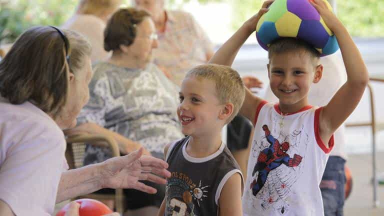 Pflegefachkraft (w/m/d) - Werden Sie Teil von etwas Besonderem! Künzelsau - Paul-Wilhelm von Keppler-Stiftung - Künzelsau - Pflegia