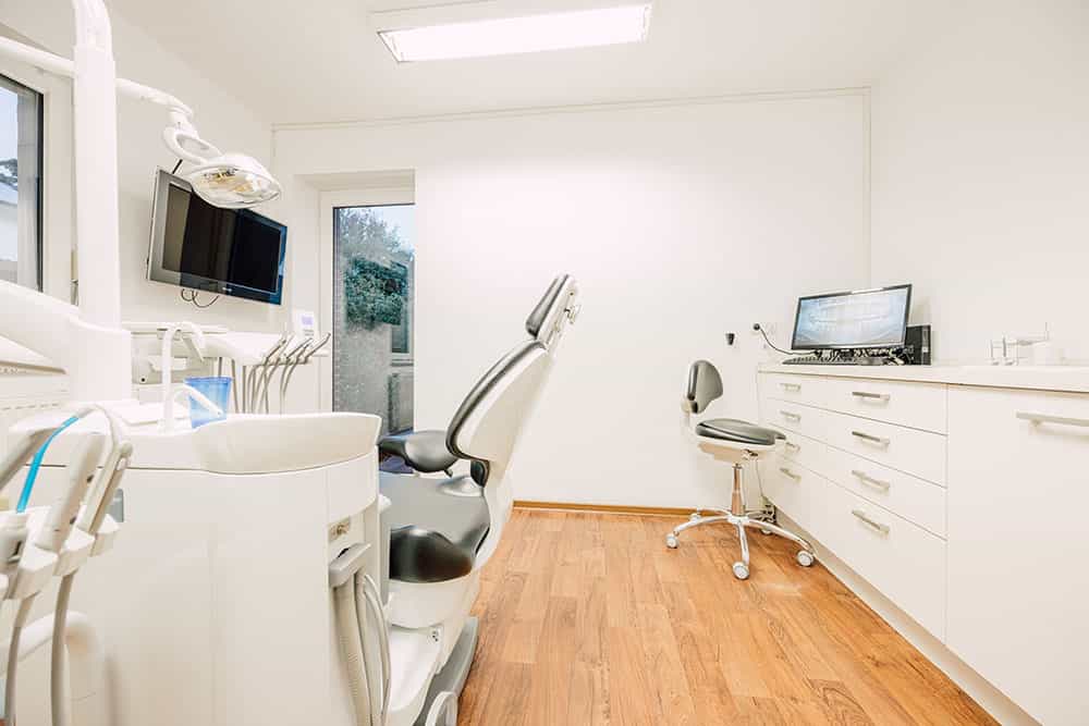 Zahnmedizinische:r Prophylaxeassistent:in (m/w/d) – Bei uns kannst Du Dich geborgen fühlen! Göttingen - Zahnarztpraxis Doreen Laue - Pflegia