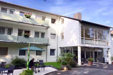 Gelernte Pflegehilfskraft (Pflegefachassistenz) (m/w/d) in Teilzeit (ab 20h) - Für Seniorenzentren der Bundesstadt Bonn - Werde Teil unseres Teams! Bonn - Haus Elisabeth - Pflegia