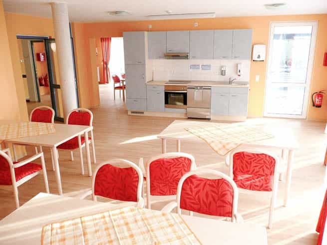 Pflegefachkraft (m/w/d) - Wir bieten Dir alle Möglichkeiten! Holzwickede - Alloheim SENIORENHAUS "NEUE CAROLINE" - Pflegia