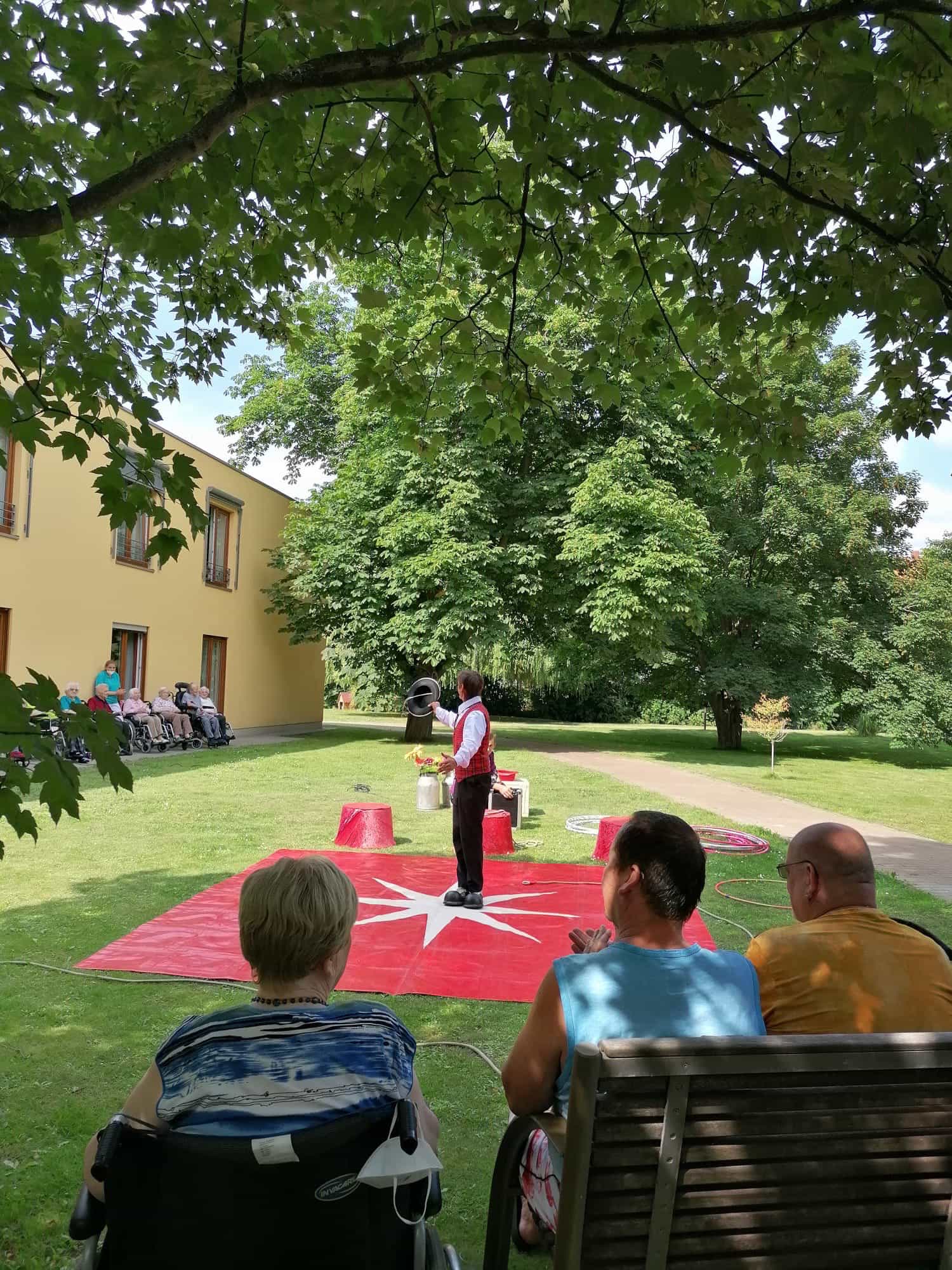 Pflegefachkraft (m/w/d) – Ihr Arbeitsplatz in einer familiären Arbeitsatmosphäre! Brandenburg an der Havel - Schulz & Grix eGbR - Domizil am Marienberg - Pflegia