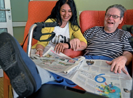 Pflegefachkraft (m/w/d) im Nachtdienst - Zusammen stark sein!  Weil im Schönbuch - Stiftung Liebenau Haus der Pflege Martinus - Pflegia