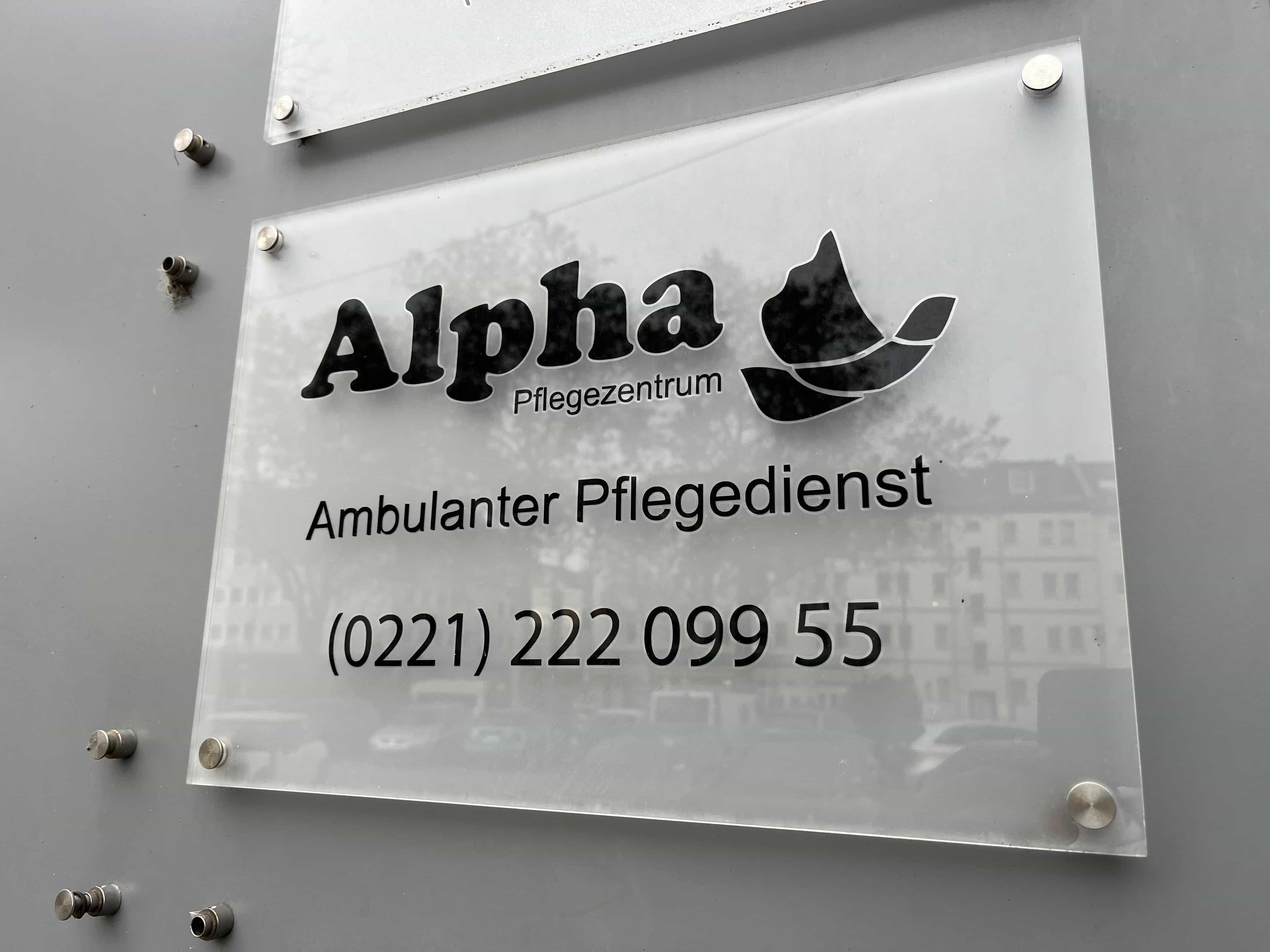 Gelernte Pflegehilfskraft (m/w/d) – Gestalte mit uns gemeinsam die Zukunft! Köln - Alpha Pflegezentrum GmbH - Pflegia