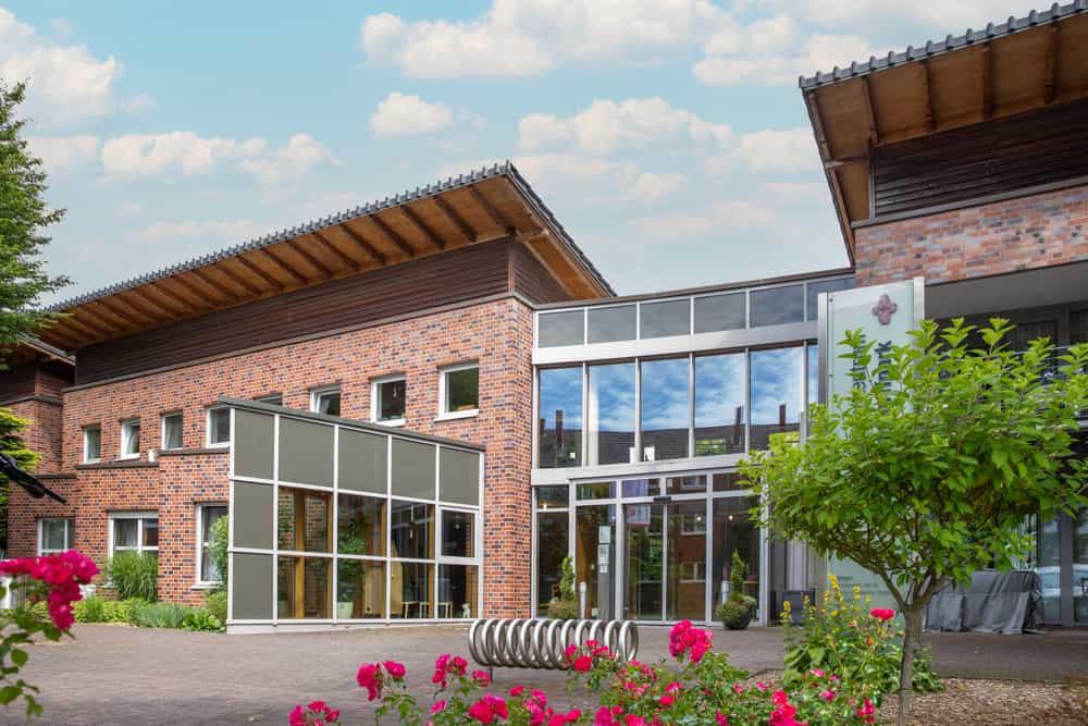 Gelernte Pflegehilfskraft (m/w/d) in Teilzeit (max. 75 %) - Zusammen stark sein! Oelde - SMMP - Seniorenzentrum Am Eichendorffpark - Pflegia