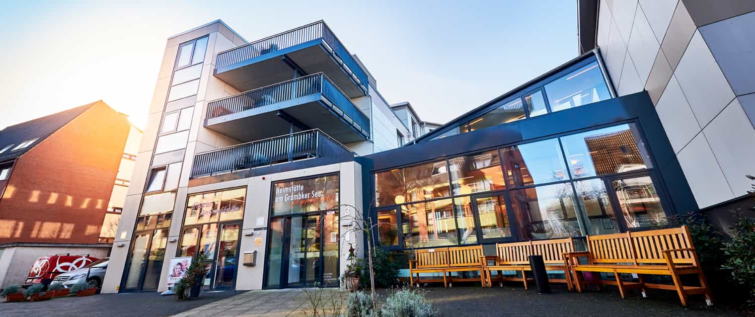 Pflegefachkraft (m/w/d) im Springer:innenpool - Herzlich willkommen! Bremen - Heimstätte am Grambker See - Pflegia