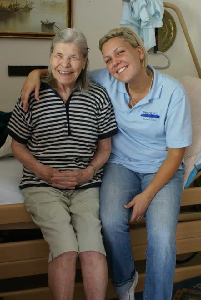 Gelernte Pflegehilfskraft (m/w/d) - Dein neuer Arbeitsplatz in einem eingespielten Team! München - Obermaier Pflege - Pflegia