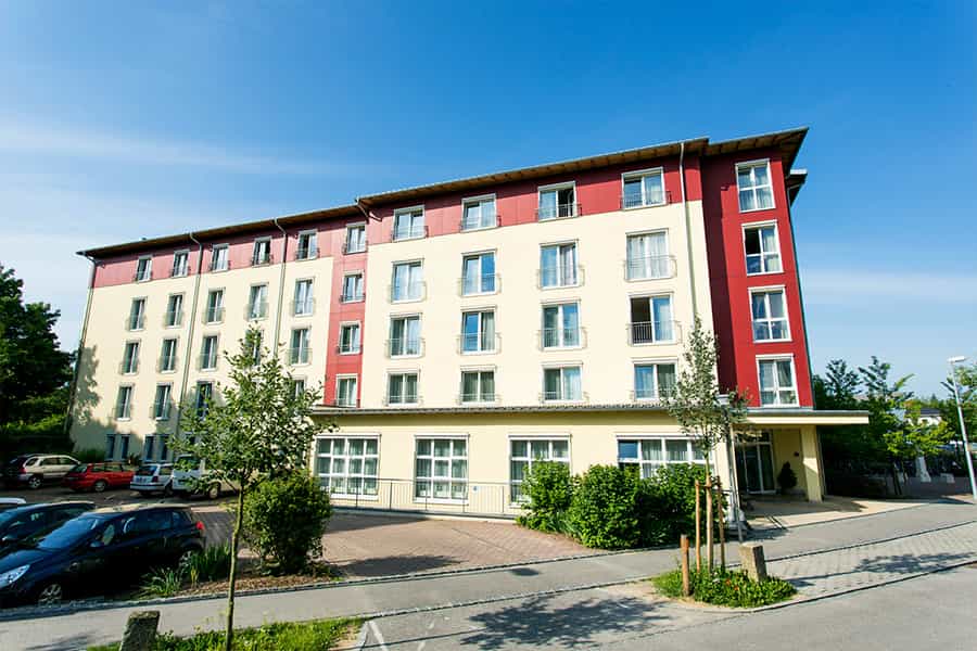 Pflegefachkraft (m/w/d) Alten- und Krankenpflege - Dein neuer Arbeitsplatz wartet! Landshut - EMVIA Seniorenwohnpark Landshut - Pflegia