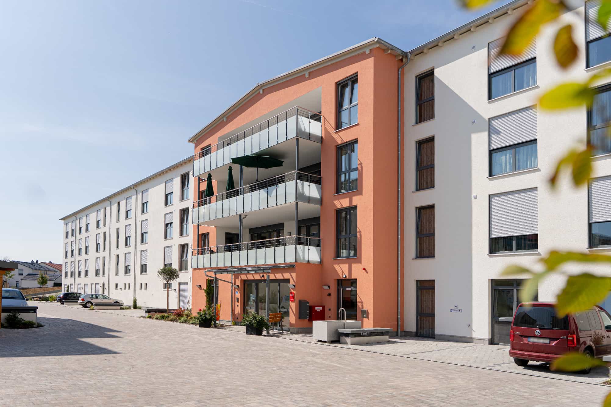 Pflegefachkraft (m/w/d) - Hier können Sie durchstarten! Großmehring - Aragon Seniorenzentrum Großmehring - Pflegia