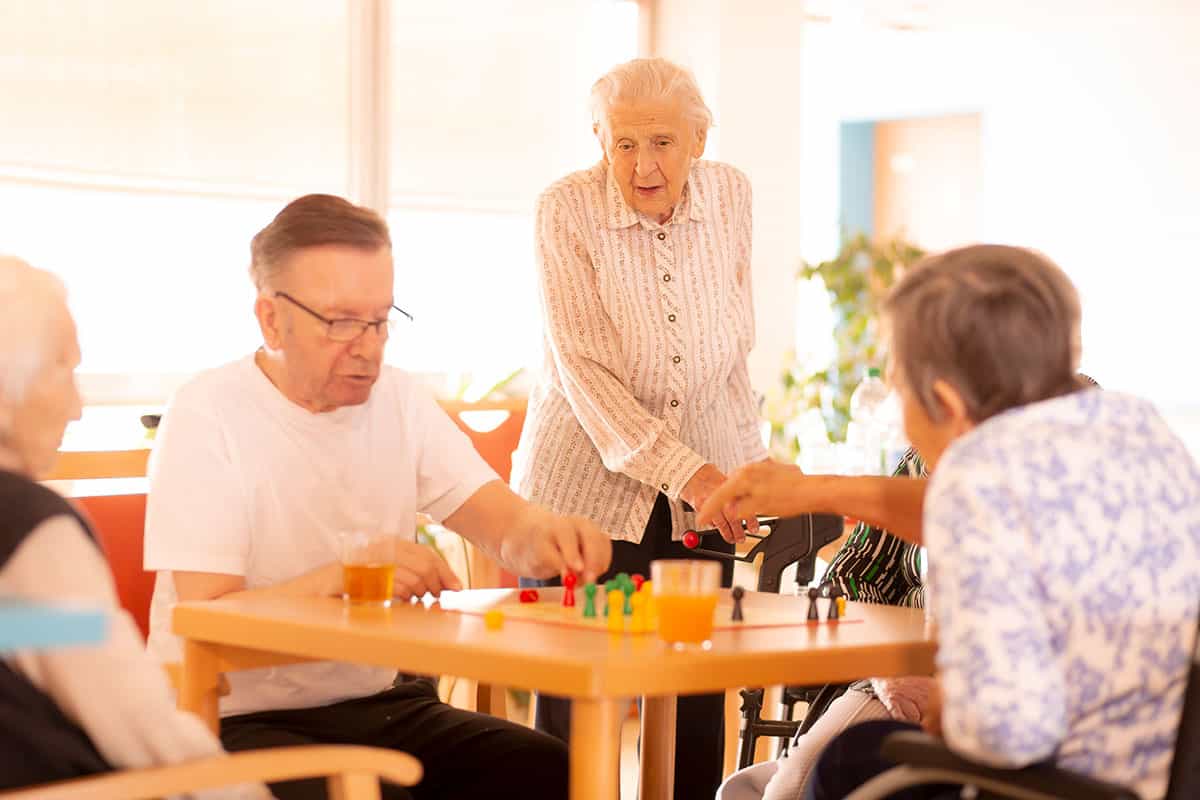 Pflegefachkraft (m/w/d) als Dauernachtwache - Kommen Sie ins Team! Darmstadt - AGAPLESION Heimathaus - Wohnen & Leben - Pflegia