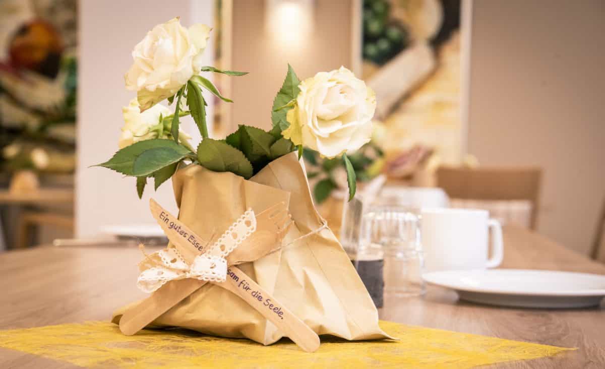 Pflegefachkraft Schwerpunkt Gerontopsychiatrie (w/m/d) - Hier bist Du richtig! Thalheim/Erzgeb. - AZURIT Seniorenzentrum DREI TANNEN - Pflegia