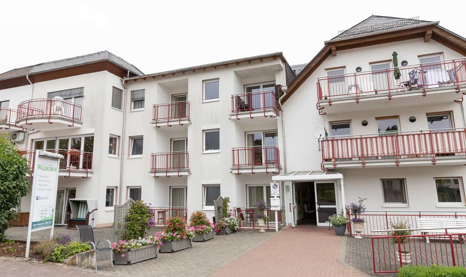 Geronto-Fachkraft (m/w/d)- Wir freuen uns auf Dich! Bad Endbach - MPG Care - Seniorenpflege Waldesruh - Pflegia