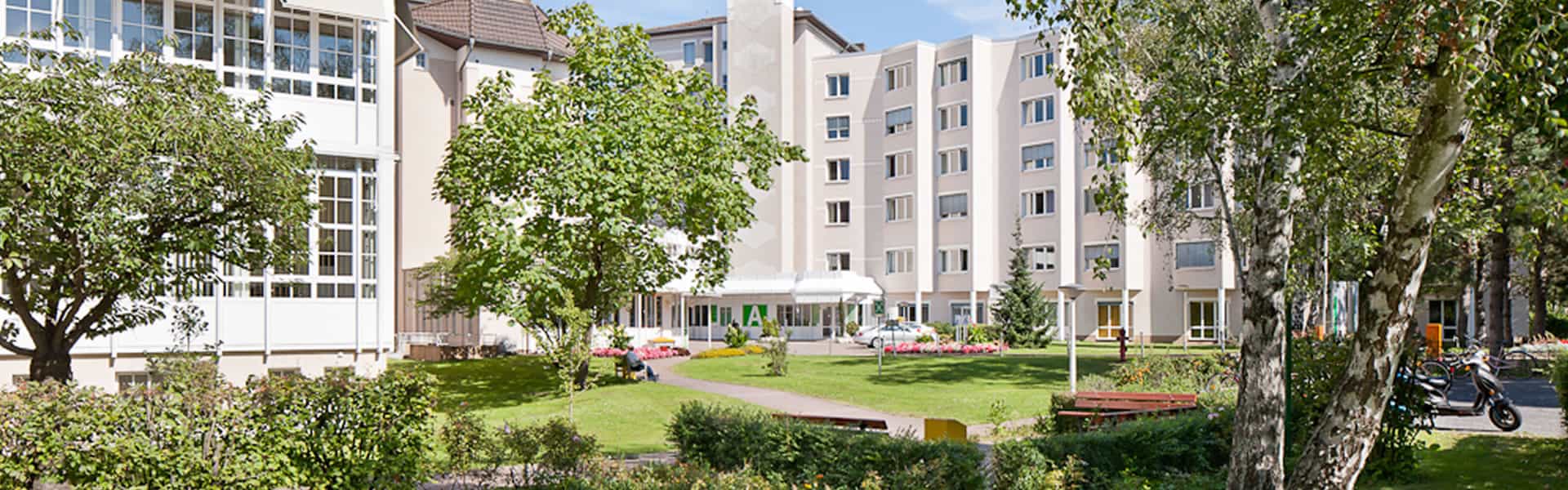 Medizinische:r Fachangestellte:r(w/m/d) für unsere Stationen - Werden Sie Teil des Teams, werden Sie HELD des Alltags! Berlin - Krankenhaus Waldfriede e.V. - Pflegia