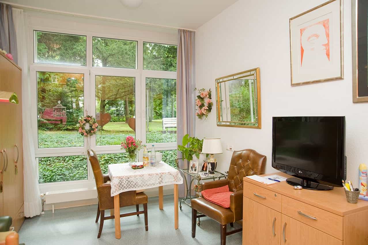 Palliativ-Fachkraft (m/w/d) - Wir suchen Sie! Bonn - Vinzentinerinnen St. Vinzenzhaus - Pflegia