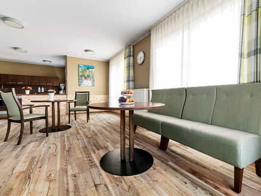 Pflegefachkraft (m/w/d) - Bei uns kannst Du Dich geborgen fühlen! Bremen - KerVita Senioren-Zentrum "Schöne Flora" - Pflegia