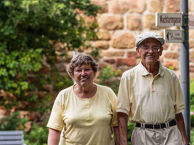 Pflegefachkraft (w/m/d) für die Tagespflege - Dein neuer Arbeitsplatz in einem Team, auf das Du zählen kannst! Backnang - Pflegestift Backnang - Pflegia