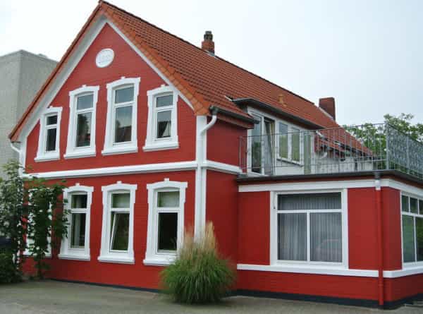 Examinierte Pflegefachkraft (m/w/d) - Mitsprache beim Dienstplan und tolle Zuschläge gibt's bei uns! Bremen - Pflegeheim Leeßem-Barg - Pflegia